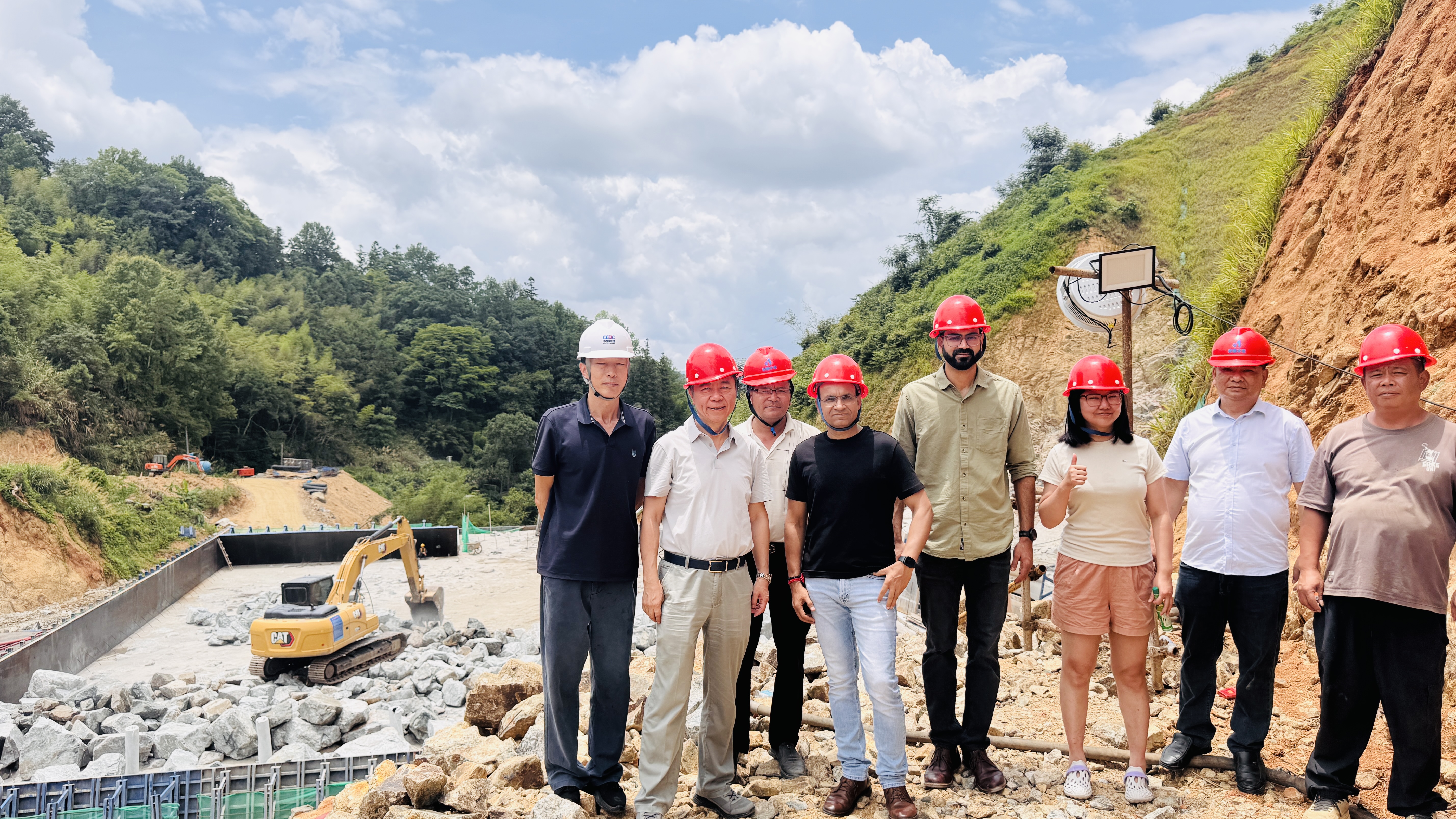 RFC dam site group photo 3